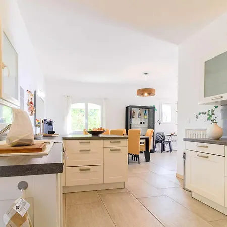 Villa Select'sohome - Magnifique Pour 10 Personnes Avec Piscine A Debordement Et Vue Sur La ! - Pavillou Le Lavandou