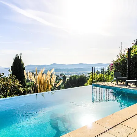 Select'sohome - Magnifique Pour 10 Personnes Avec Piscine A Debordement Et Vue Sur La ! - Pavillou